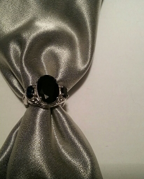 Black Spinel Ring  Platinum Bonded over Brass - Picture 5 of 7